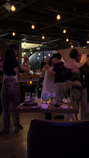 Milonga Caricias (sun @ Goose Island SOLANA) tango dancing 5 - Beijing, China