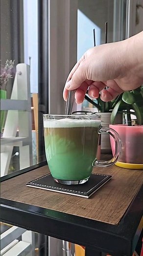 How To Make A Pandan Latte