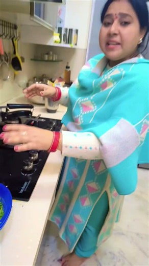 bacchon ka hamesha chatpata khane ka man karta hai #youtubeshorts #minivlog