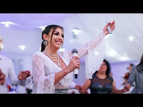 Cea Mai Frumoasă Horă cu Loredana Șotea și Formația | Colaj Hore De Mână