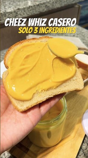 Homemade Cheez Whiz or cheese sauce 🧀 #recipes #cheesesauce