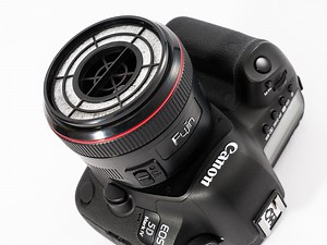 デジカメアイテム丼：風量が2.7倍にアップしたセンサークリーナー「Fujin」の実力を写真家が検証！　こまめに使うことでゴミの固定化が防げる