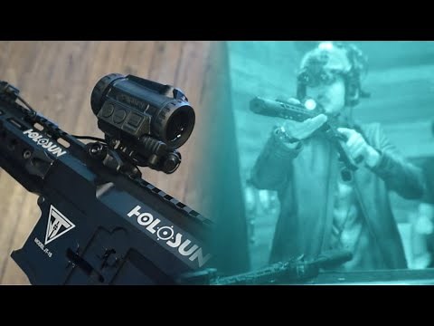 Trying out the New Holosun Dual Sights | Shotshow 26