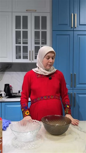 Gulinur Abdullaeva on Instagram: "Sizlar bilan men sinagan PP burger retseptini bo‘lishaman 🍔 Keyin tayyorlab ko‘rsangiz, fikrlaringizni yozib qoldiring"