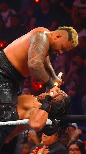 Roman reigns vs solo Sikoa #WWE #sundaynight #row | THE WORLD OF WRESTLING