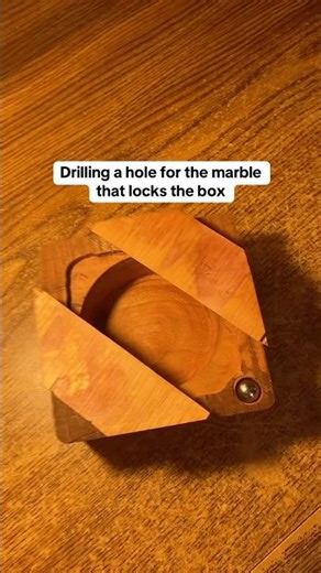 MAKING A WOODEN LOCK BOX 📦 #classicwood #carpentry #wood #wooddesigner #woodwork