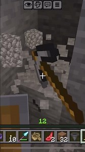 #minecraft 刷石機加裝漏斗與箱子，便利收集
