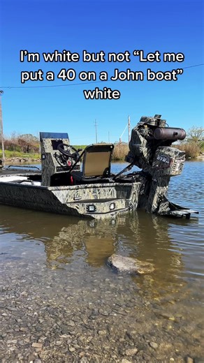 🥴🥴🥴 • • • #gatortail #gatortailnation #gatortailoutboards #timbercreek #timbercreekboats #gatorglide #mudboat