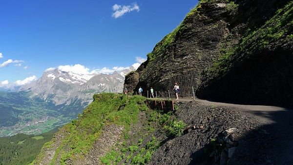 Switzerland 4K: Männlichen Panorama Trail to Kleine Scheidegg with Breathtaking Scenery