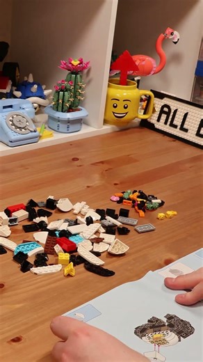 Lego Wild Animals: Panda Family (31165) Part 2 #Lego #Build #Shorts