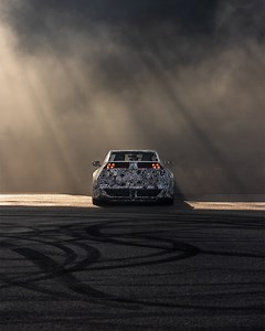 Redefining driving dynamics with in-house tech 💡 We are about to unveil the BMW Vision Driving Experience. Our most powerful development vehicle ever is used to challenge the Heart of Joy – our next-gen control unit for driving dynamics functions. More to come soon. #BMWGroup #NeueKlasse #HeartOfJoy #innovation __ The BMW Vision Driving Experience is a Vision Vehicle, a Test Rig, that is not available for purchase. Professional driver, closed course. Do not attempt. | BMW Group