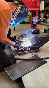 4.1K views · 538 reactions | Escalier droit en cours de fabrication… 六‍ Pour tous vos projets, contactez-nous : 09.80.61.87.20 contact@escalier-acier.fr 260 ZA de Labahou, 30140 Anduze  https://www.escalier-acier.fr  https://www.instagram.com/palmarini_ferronnerie/ #fabrication #escalier #escaliersurmesure #surmesure #savoirfairefrançais #madeinfrance #atelier #ferronnerie #soudure #palmariniferronnerie | Palmarini Ferronnerie Contemporaine | Facebook