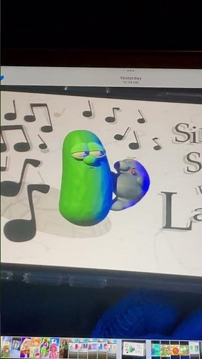 VeggieTales Endangered Love Silly Songs with Larry