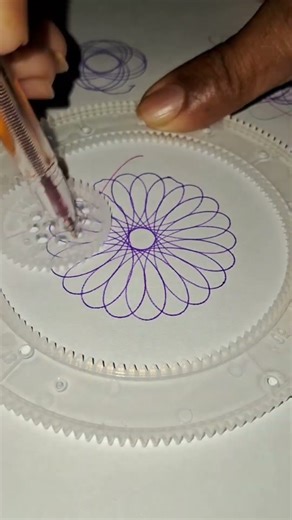 Drawing a Super-Intricate Geometric Rosette 🤯