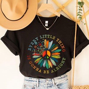 Peace Sign T-shirt: Retro 70s Hippie Daisy Tee - Etsy