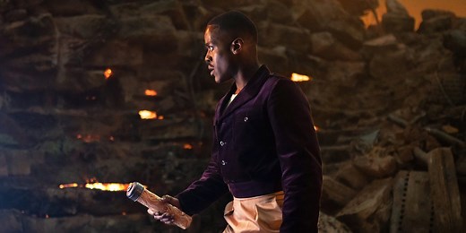 'Doctor Who' Season 1 Episode 3 Recap: A Tension-Filled Time Bomb