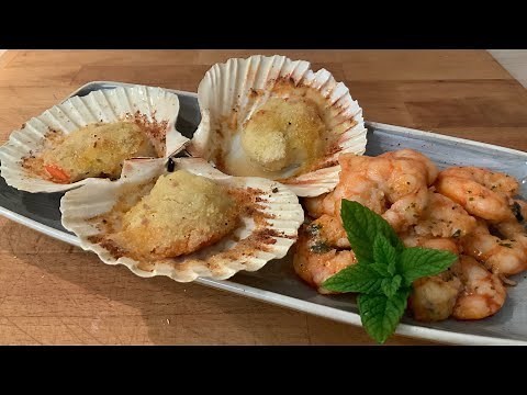 Capesante gratinate e gamberoni saporiti