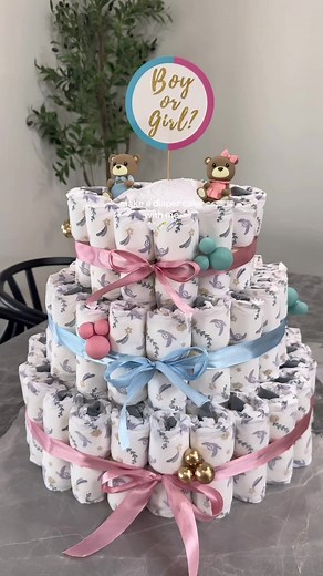 Creating a Stunning Diaper Cake for Baby Showers
