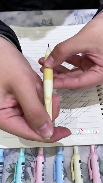 No more sore hands —this pencil builds perfect writing posture!#studytools #writing #smoothwriting #backtoschool #tiktokmademebuyit