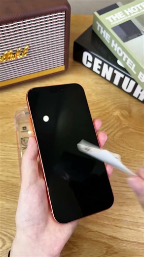 This screen protector is completely broken💥 let’s replace it together #smartdevil #screenprotector