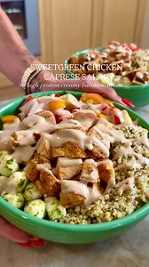 @kalejunkie SWEETGREEN INSPIRED CHICKEN CAPRESE SALAD—with my high protein creamy balsamic dressing because as you know, I am forever chasing easy ways to eat more protein. By now you know, I’m a HUGE Sweetgreen fan, so if you don’t have a location near you or just prefer home cooked meals, make this instead. In fact, double the recipe and enjoy it all week long—it’s so goooood. SAVE this post, SHARE with your friends, and FOLLOW for more! Makes 4 servings CHICKEN— 1 lb boneless, skinless chicke