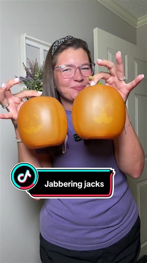🎃 This talking & singing animated Jack-O’-Lantern is the kind of Halloween decoration everyone stops to watch! 👻 Perfect for adding a little spooky fun to your Halloween setup. #HalloweenDecor #HalloweenFinds