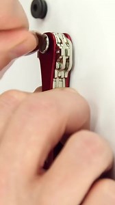 4.6K views · 13 reactions | Assemble with Me | KeySmart Original #keysmart #keyorganizer #minimalism #edc #everydaycarry #assembly #assemblewithme | KeySmart | Facebook