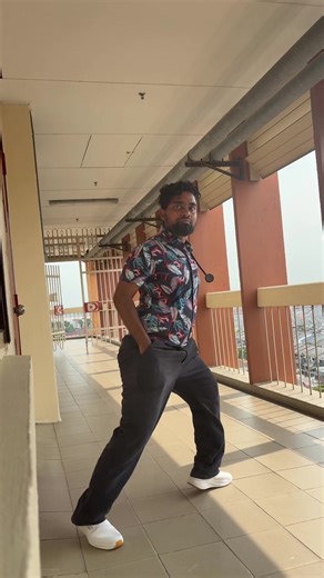 “Prescribing rhythm instead of medicine today.” 🎶🩺 #dance #doctor #vijay #trisha