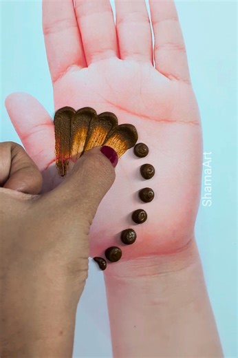 #mehndi #mehendi #mehandi #henna #arabic #design #art #artist #creative #creativity #wedding #shamaart | Shama Art