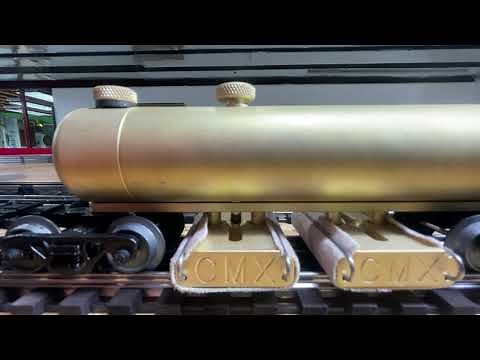CMX Clean Machine 3 Rail O Scale Track Cleaning Tank Car