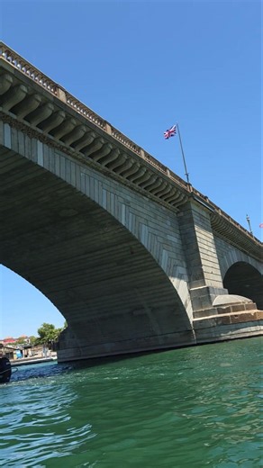 Lake Havasu summer boating #lakehavasu #havasu #summer #travel #boat #boating #canyonlake #waterfun