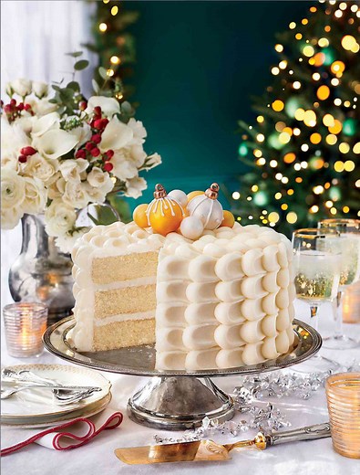 Snowy Vanilla Cake with Cream Cheese Buttercream Recipe