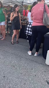 In person farmers markets are back! Supporting your local farmers markets is just one way to support local and know what you’re eating. Can’t make it to your local market or they sold out of farm fresh eggs by 8 am? Market Wagon has you covered. Check out our local offerings and get them delivered right to your doorstep. | MarketWagon