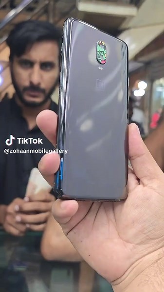 Explore the OnePlus 6T: Features and Specs Overview