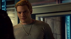 SNEAK PEEK: Izzy gives Jace dating advice. Watch a new episode of Shadowhunters TONIGHT at 8/7c on Freeform. | Shadowhunters