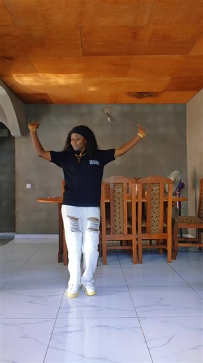 je kiff🥰 ce style ♥️ #prtoi #fyr #danse #tiktokviral #haïtientiktok🇭🇹