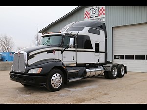 2013 Kenworth T660 86" Studio Sleeper