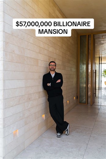 For $57,000,000 you can live in the Bird Streets of Hollywood Hills! Designed by Woods Dangaran house features , clean lines great flow to the main character with 115 foot lap pool and a central courtyard that feeds two floors with natural light and fresh air. Listing agent Aaron Kirman #architecture #hollywood
