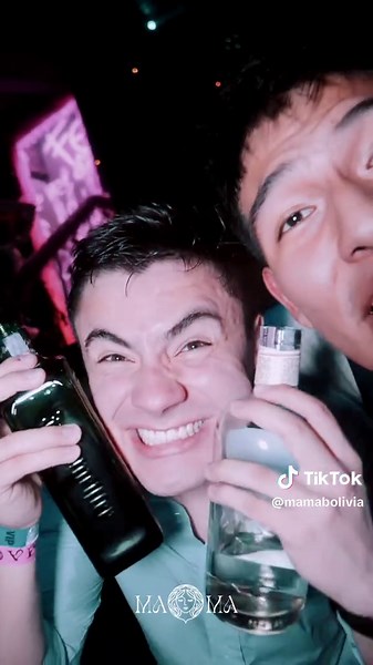 Mama Bolivian Nights (@mamabolivia) - Será la última vez 🎶🔥 Nos vemos este sábado, ya estamos casi sold out, ya estás invitado? 😎