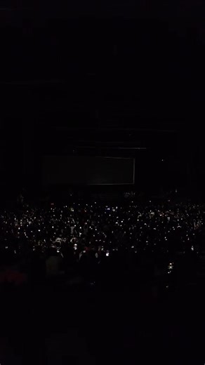Así comenzó el tan esperado show de Big Time Rush en Monterrey ❤️‍🩹❤️‍🩹❤️‍🩹❤️‍🩹. Cuánta nostalgia con éste intro 😍. | Monterrey Live