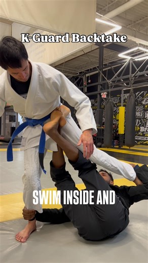 K-Guard Backtake - When The Opponent’s Weight Shifts Away. #backtake #bjj #kguard