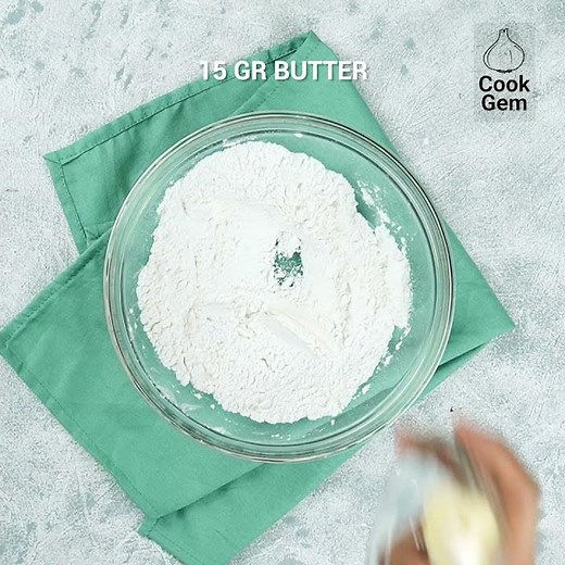 Simple Homemade Thai Curry Puffs