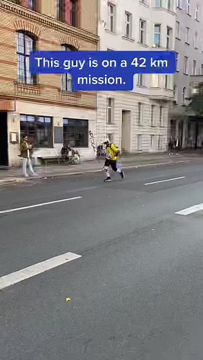 42 km Mission: The Berlin Marathon Experience