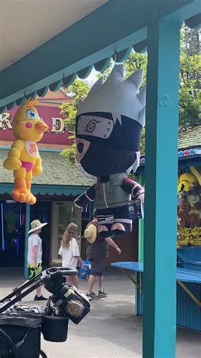 Exploring Etho's Minecraft World