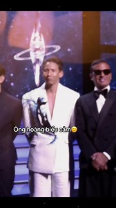 Psi Scott cute moments: biểu cảm, fashion và fan Việt