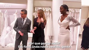 1.4M views · 10K reactions | Quando se tem um irmão assim, a vida fica mais glamurosa!  #OVestidoIdeal | Discovery Home & Health Brasil | Facebook