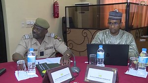 10K views · 404 reactions | Le Premier Ministre, Ministre de l'Economie et des Finances Ali Mahamane Lamine Zeine, a tenu ce jour jeudi 16 mai 2024 une réunion de synthèse avec une délégation de la Banque Africaine de développement (BAD) en vue de relancer les projets financés par la (BAD) au Niger. C'était en présence des membres du CNSP, ceux du gouvernement et du Ministre Directeur de cabinet du Président du CNSP. | RTN | Facebook