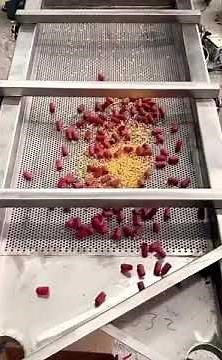Simple but practical vibrating sorting screen!