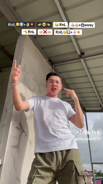 Dance Tutorial: Learn Latest TikTok Moves with Elias