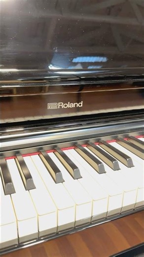 Why Roland Digital Pianos Stand Above the Rest 🎹